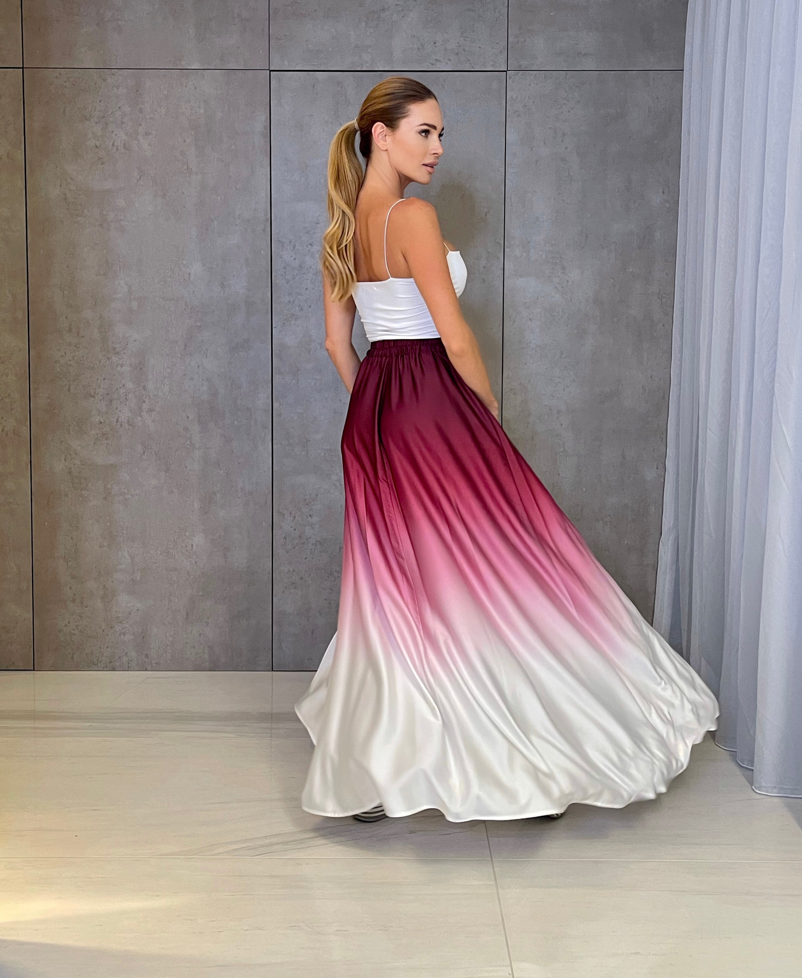 Erin ombré - Růžovo - bílá  | Luxusní dámská růžovo-bílá dlouhá sukně