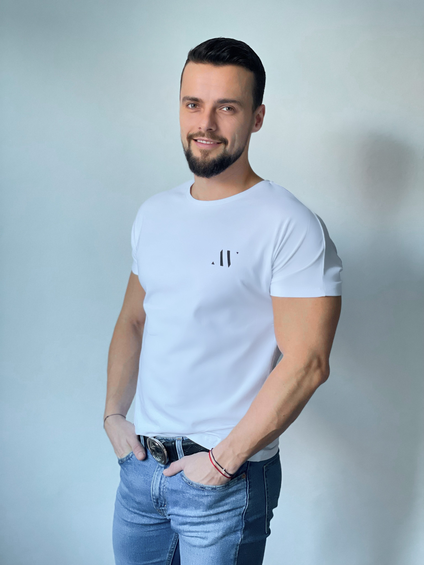 Men`s T-Shirt AV white | Bílé pánské tričko s krátkým rukávem