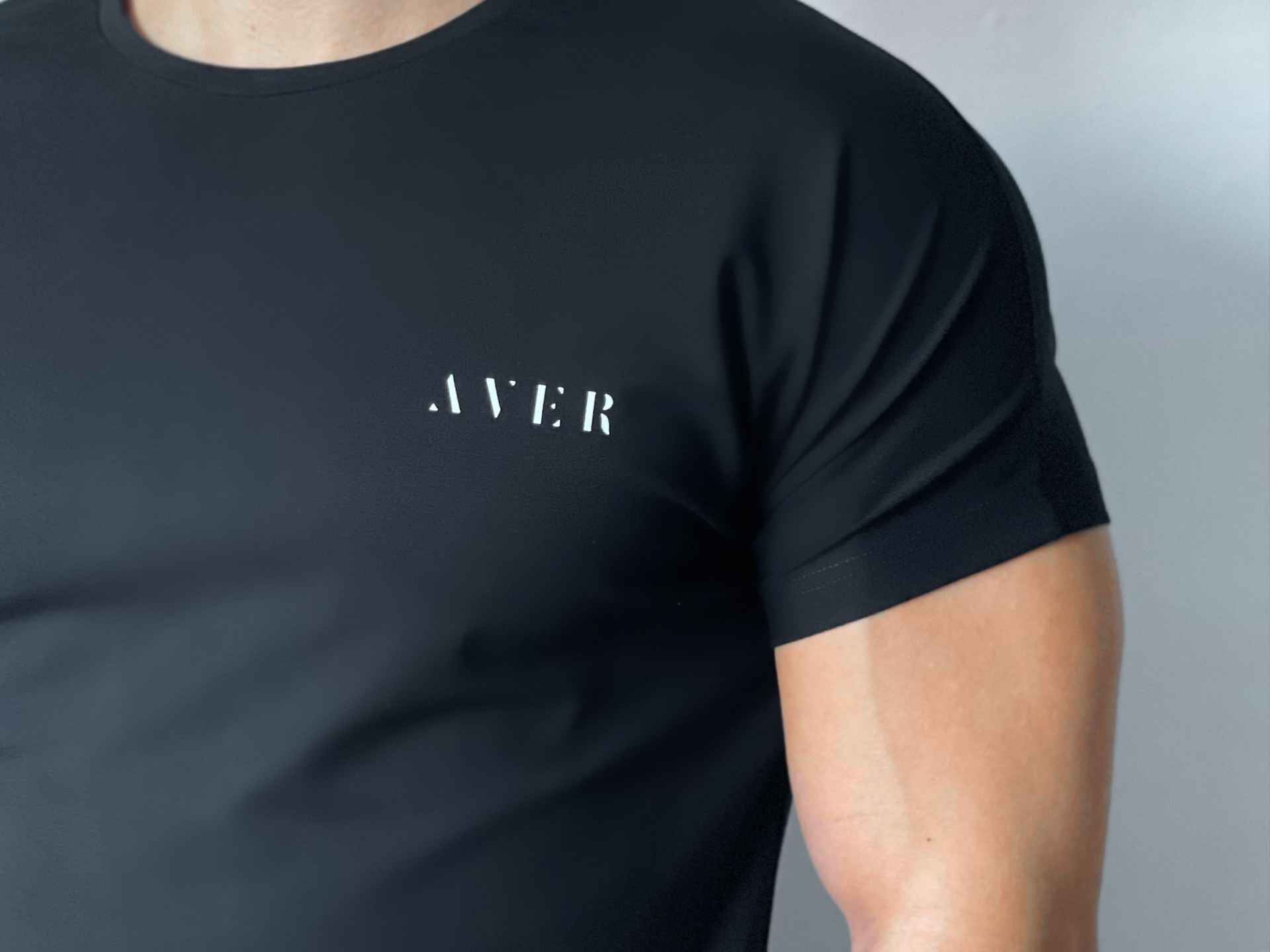 Men`s T-Shirt Aver black | Černé pánské tričko s krátkým rukávem